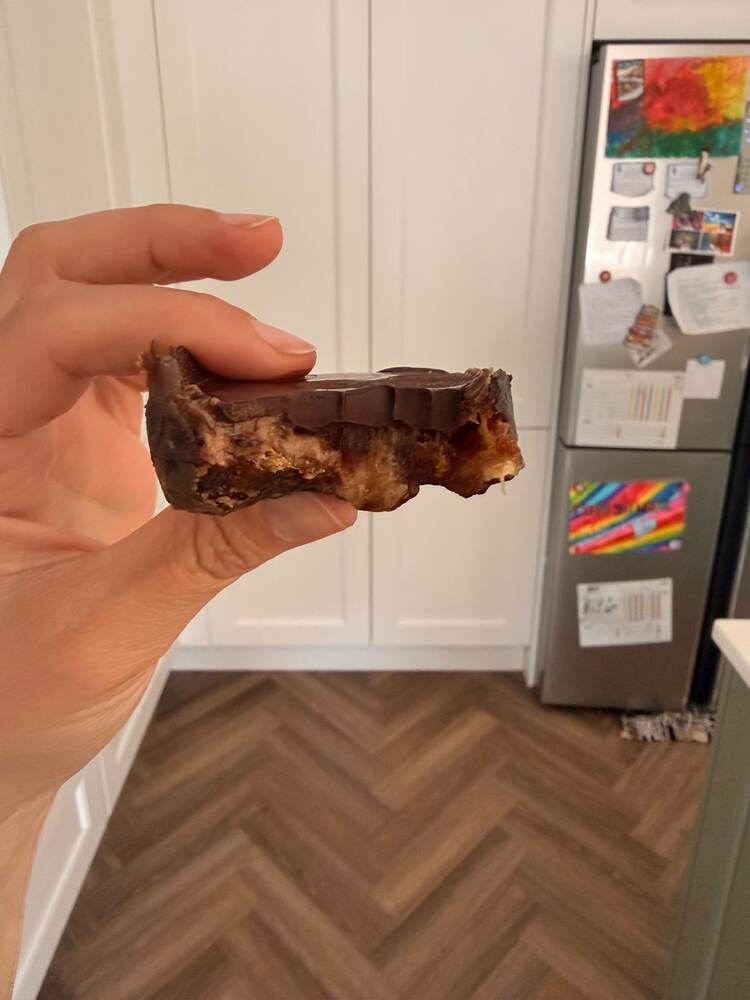 3-Min Chocolate Peanut Butter Date Cups